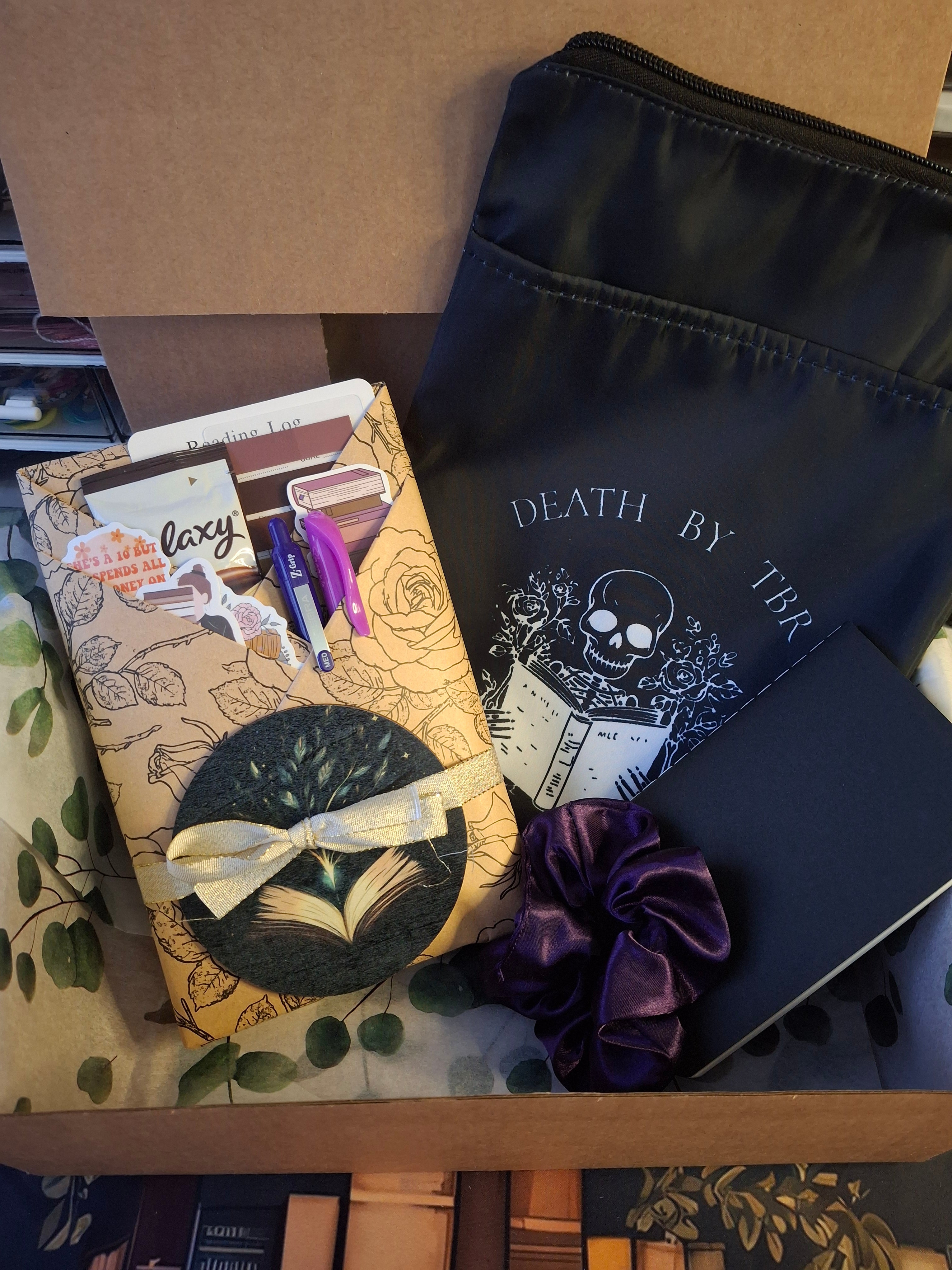 Blind date with a book - Book Sleeve Bundle